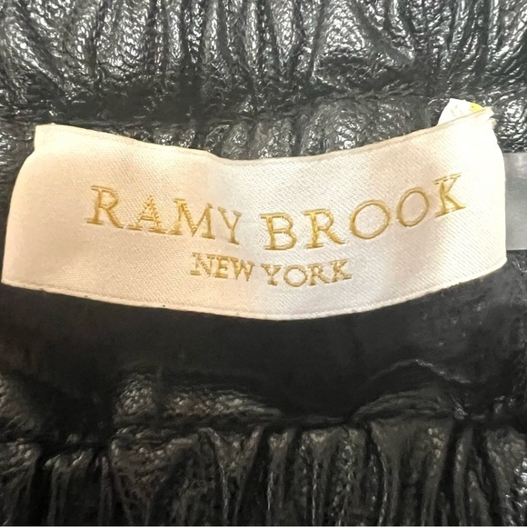 Ramy Brooke New York Samson Black Faux Leather High Rise Jogger Pants Womens Med - Picture 14 of 14